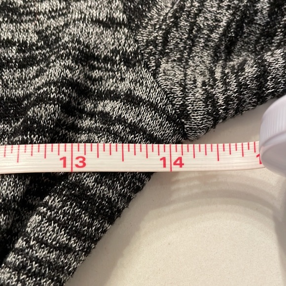 260. Aritzia Wilfred Free Kl Knit long sleeve dress dark Heather ex grey size S - Picture 7 of 8